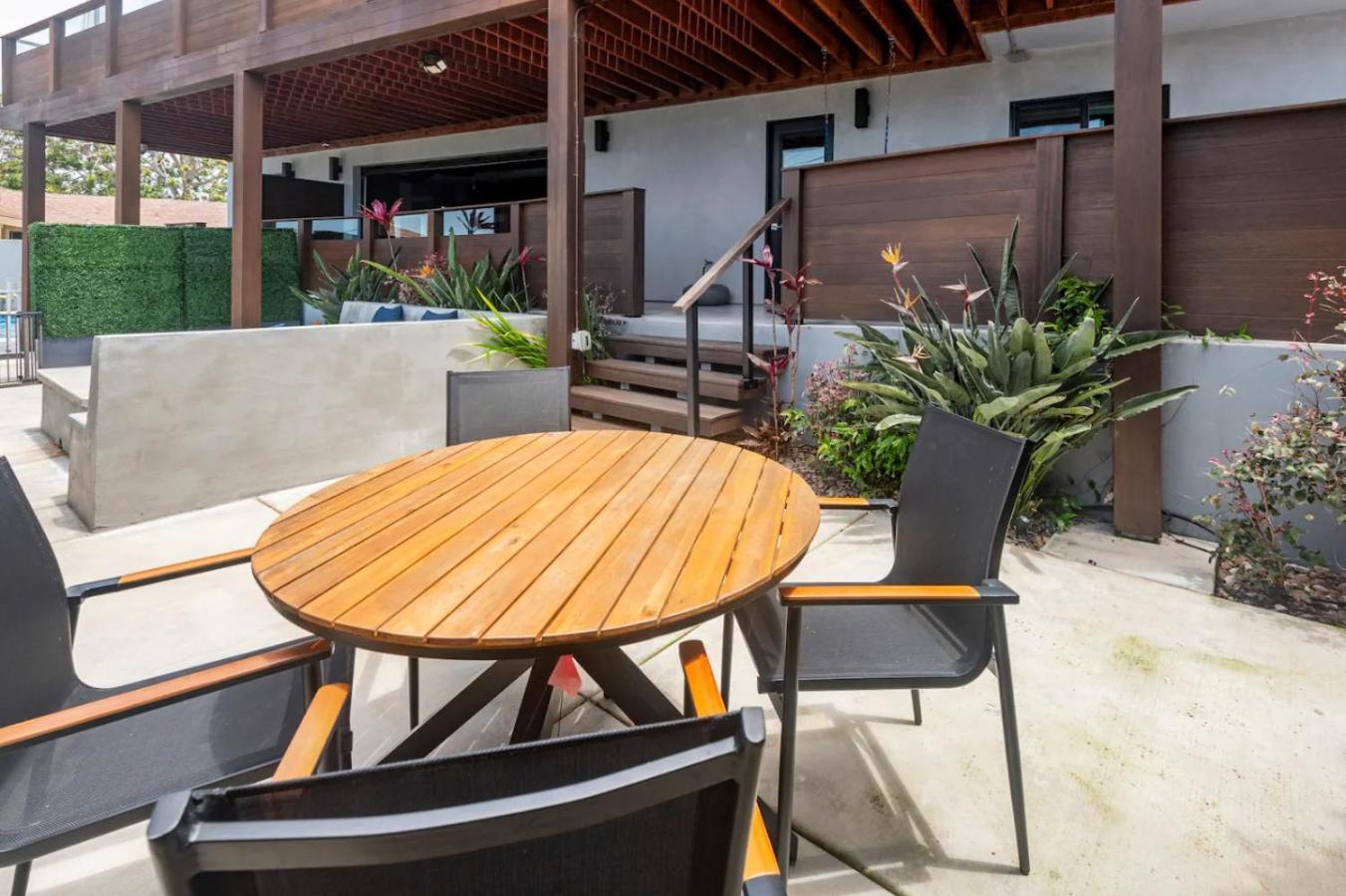 Contemporary Ocean Sunset Views With Firepit Pt Loma Close To Plnu サンディエゴ エクステリア 写真