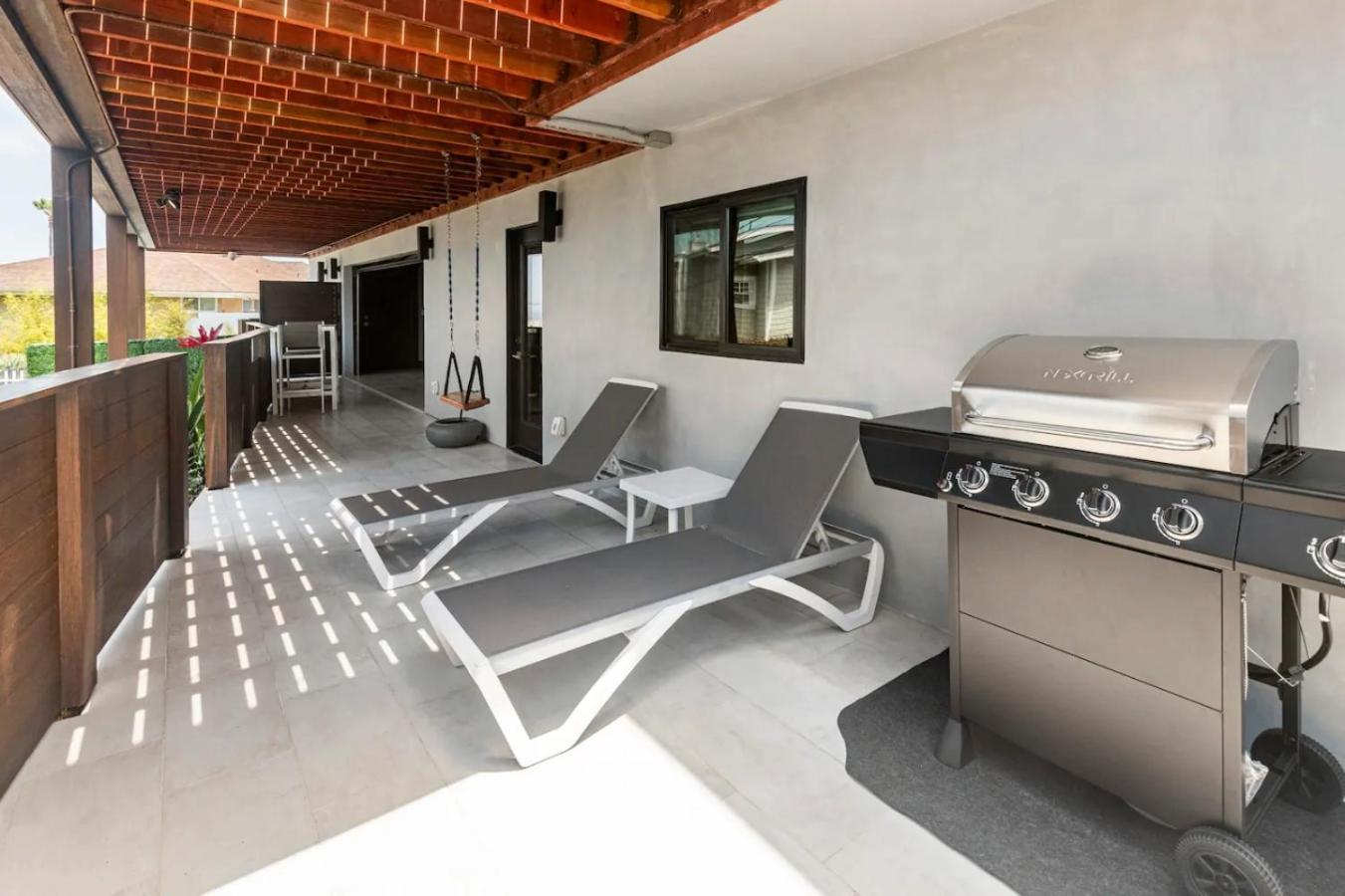 Contemporary Ocean Sunset Views With Firepit Pt Loma Close To Plnu サンディエゴ エクステリア 写真